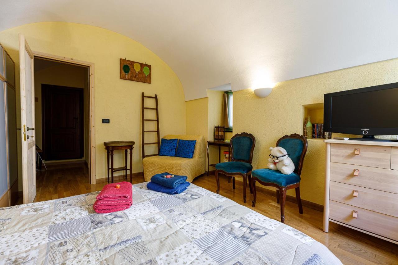 Arve Castelbianco - B&B E Appartamento Colletta Экстерьер фото